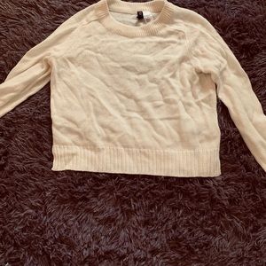 Crop top sweater